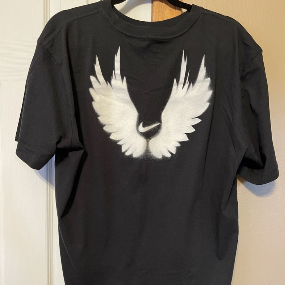 Nike Dri-Fit - Picture 2 of 3